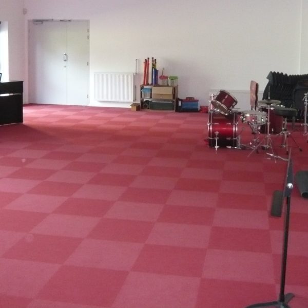 EQUIPEMENT-CULTUREL-DE-LOIRON-SOL-PVC-MARCHES-INTEGRALES-PVC-EN-LES-ET-DALLES-TEXTILES-2 EQUIPEMENT-CULTUREL-DE-LOIRON-SOL-PVC-MARCHES-INTEGRALES-PVC-EN-LES-ET-DALLES-TEXTILES-2