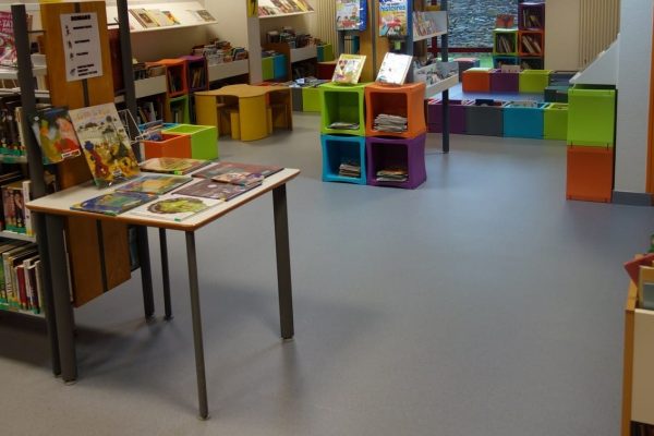 MEDIATHEQUE-SEGRE-REVETEMENTS-DE-SOL-PVC-EN-LES-AVEC-SOUDURE-A-CHAUD MEDIATHEQUE-SEGRE-REVETEMENTS-DE-SOL-PVC-EN-LES-AVEC-SOUDURE-A-CHAUD