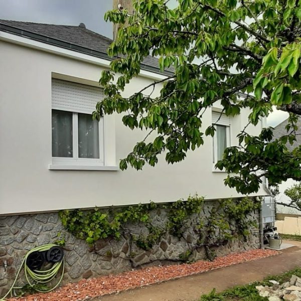 PARTICULIERS-A-BONCHAMPS-ISOLATION-PAR-L-EXTERIEUR-2 PARTICULIERS-A-BONCHAMPS-ISOLATION-PAR-L-EXTERIEUR-2