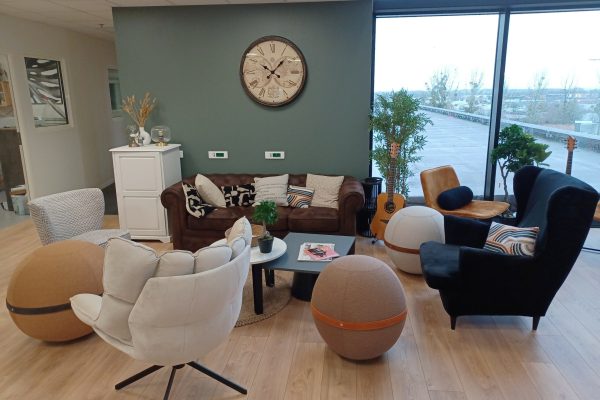 renovation-mur-LEROY-MERLIN-Saint-BERTHEVIN-1 renovation-mur-LEROY-MERLIN-Saint-BERTHEVIN-1